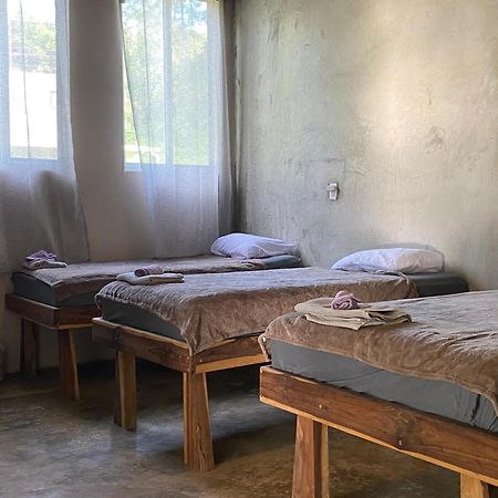 Hotel Breathe Healing & Wellness Cambutal Esterno foto