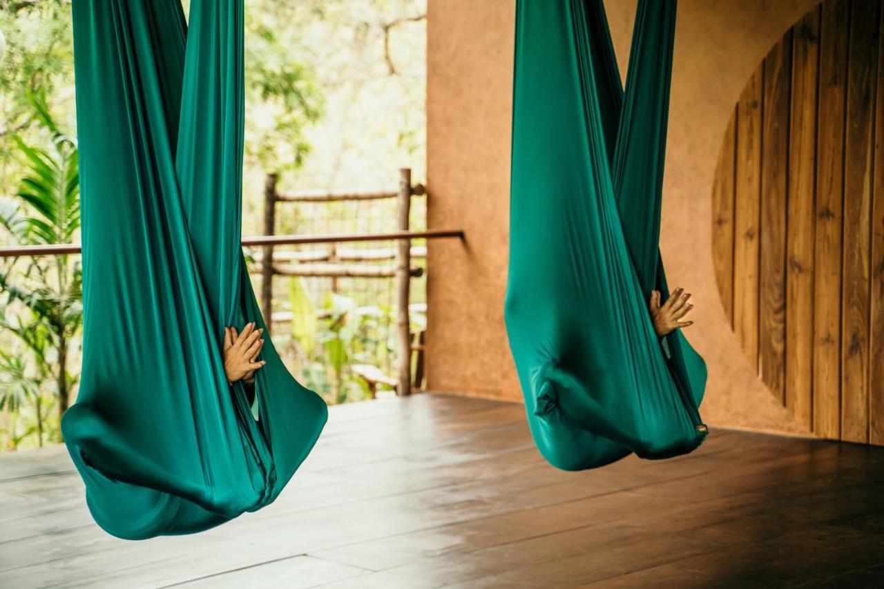Hotel Breathe Healing & Wellness Cambutal Esterno foto