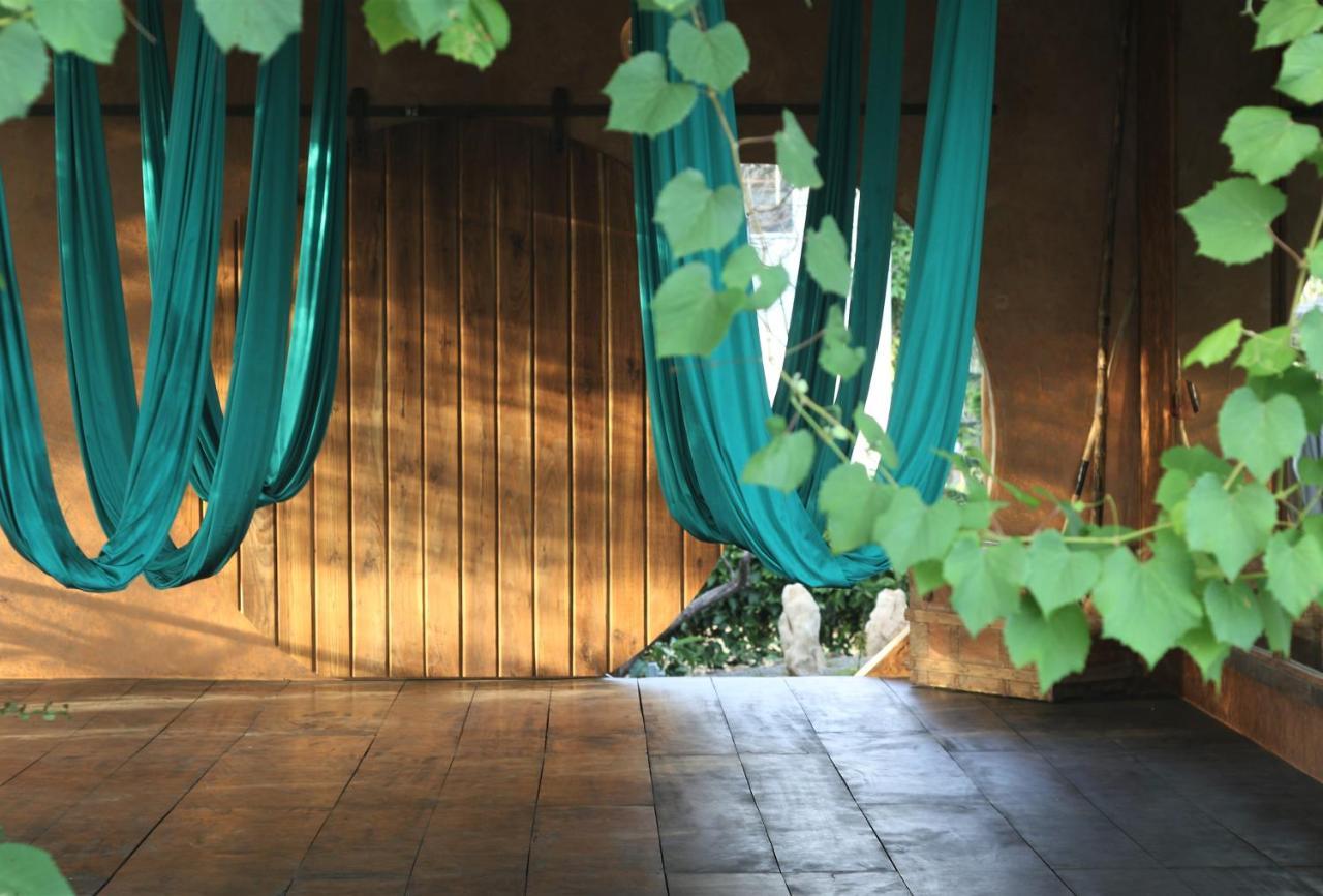 Hotel Breathe Healing & Wellness Cambutal Esterno foto