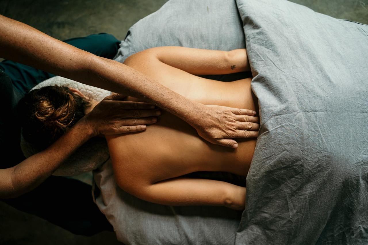 Hotel Breathe Healing & Wellness Cambutal Esterno foto