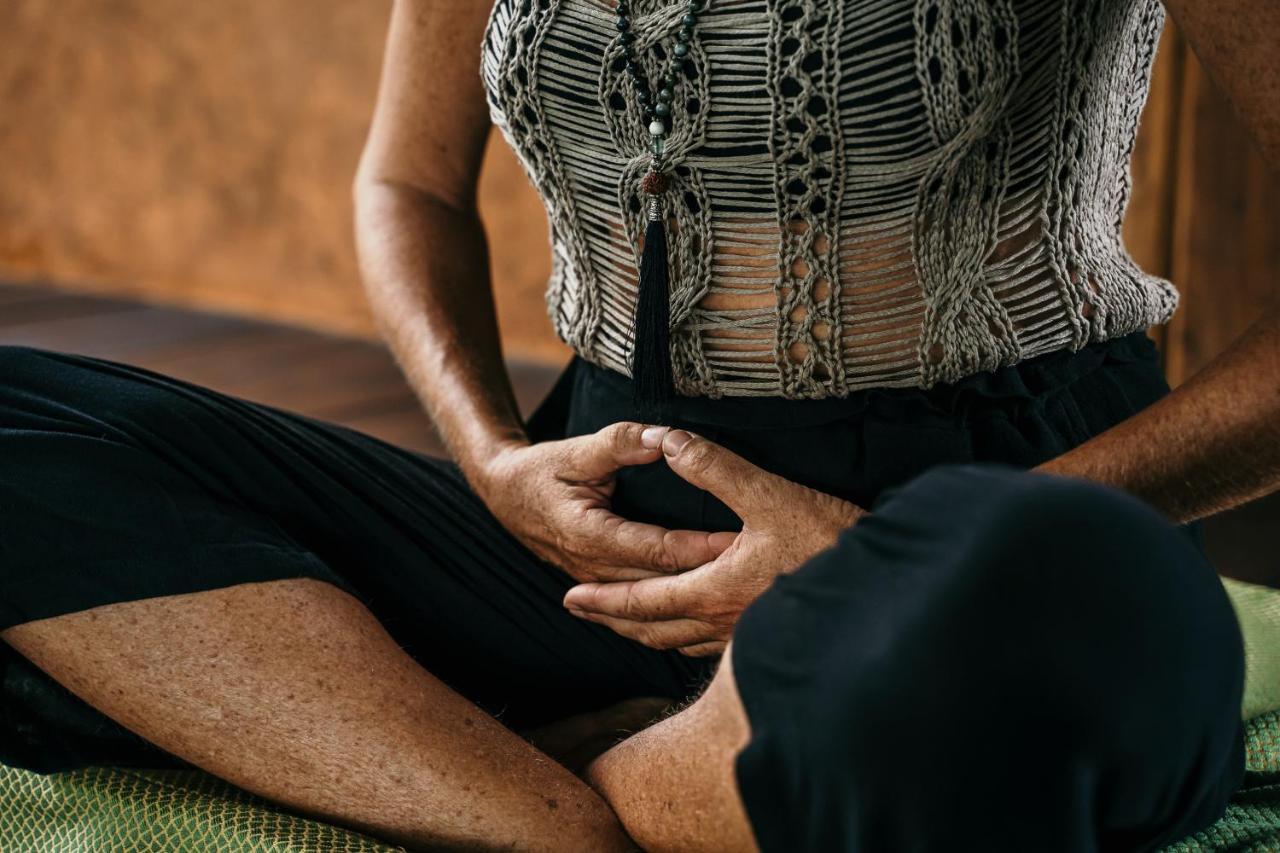 Hotel Breathe Healing & Wellness Cambutal Esterno foto
