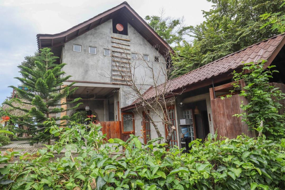Hotel Breathe Healing & Wellness Cambutal Esterno foto